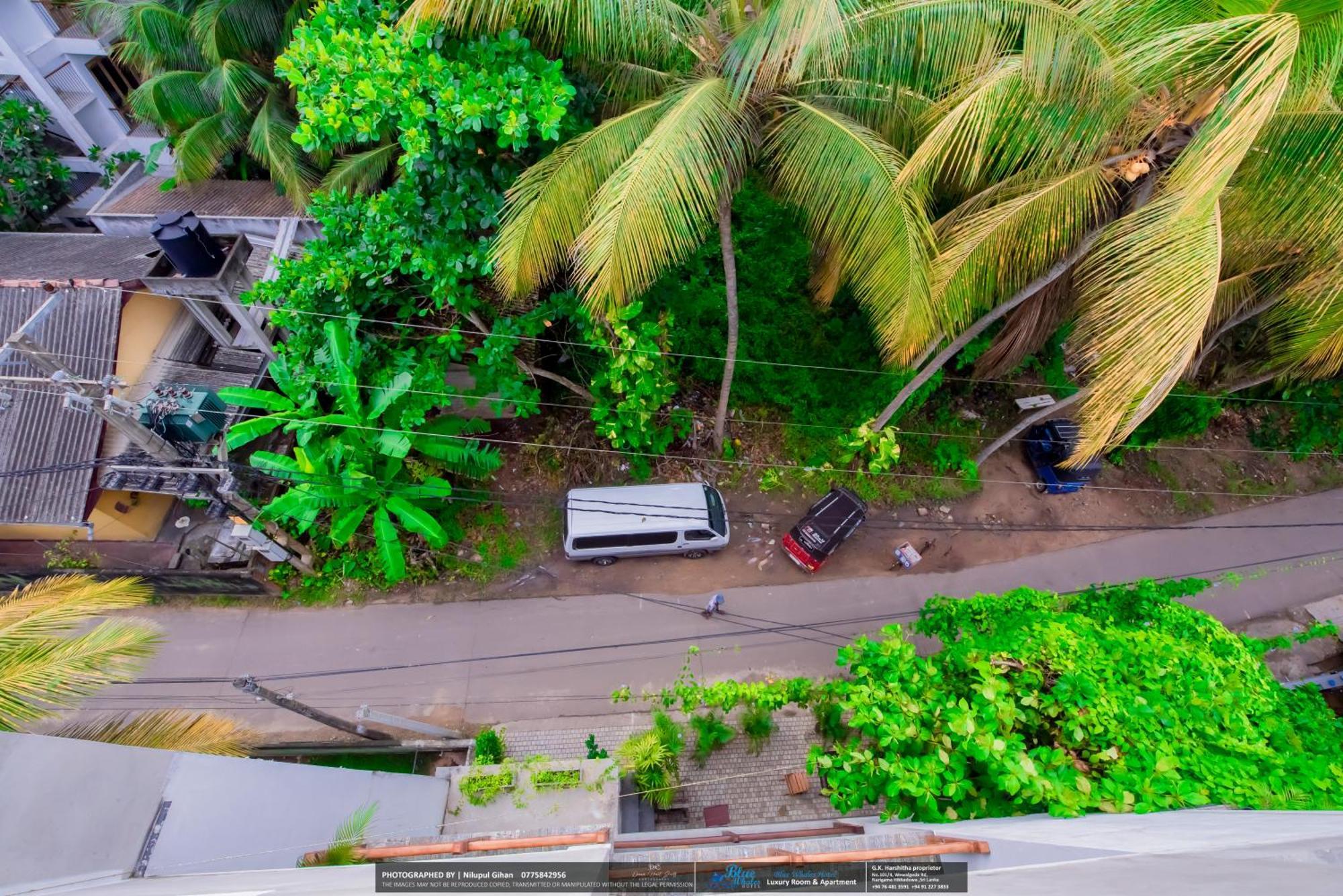 Blue Whales Hotel Hikkaduwa Exterior foto