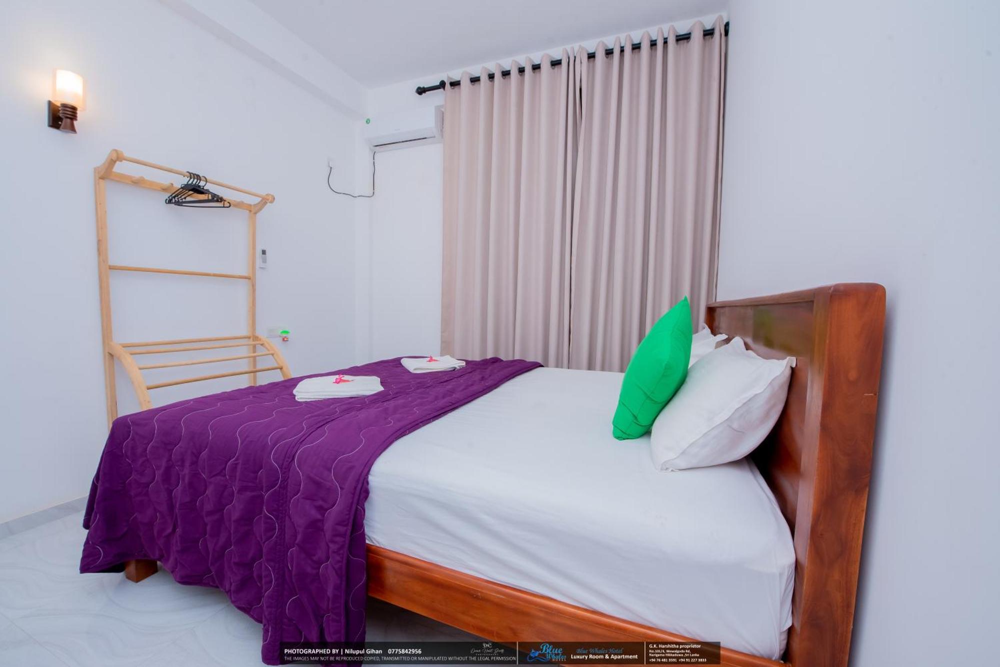 Blue Whales Hotel Hikkaduwa Exterior foto